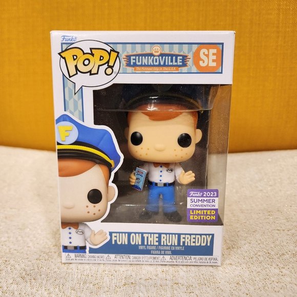 Funko Pop FUN ON THE RUN FREDDY SE SDCC 2023 Exclusive LE Vinyl Figure NEW - Picture 2 of 10